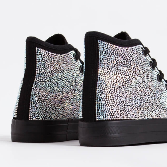 𝙉𝙀𝙒 𝙄𝙉🖤NYC MOVES - BLACK - Picture 3 of 4